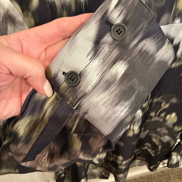 Vera Wang Black label gorgeous silky long tunic blouse - Picture 5 of 13